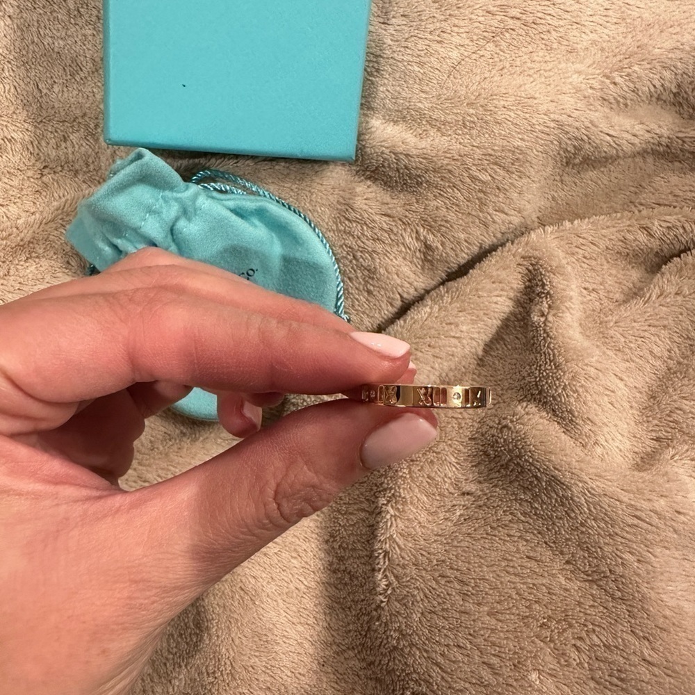 BRAND NEW Tiffany & Co. 18ct Rose Gold and Diamond Atlas Pierced Ring Size 7.5 - Picture 4 of 9